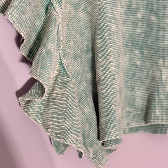 Altar'd State Mint Green Nessa Flutter Sleeve Top - Size XS - Picture 2 of 6